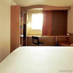 Chambre Standarde Lit Queen-Size